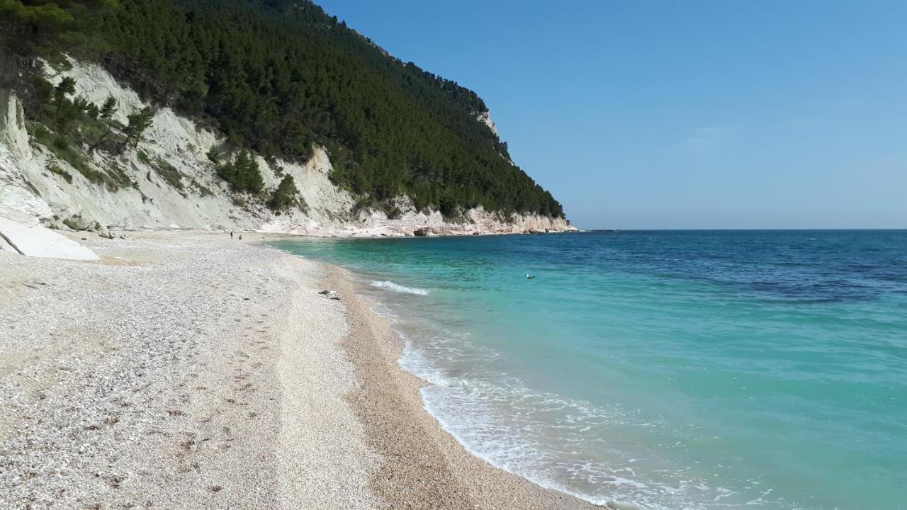 Velia Mare Gasthuis Numana